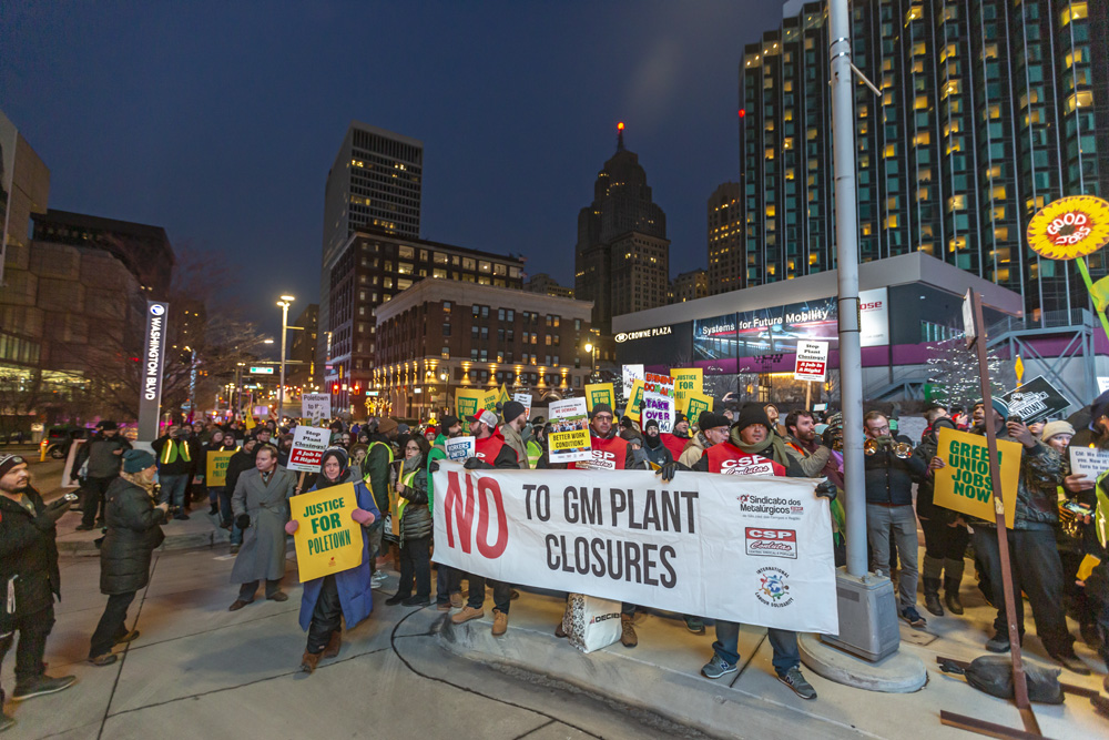 Detroit DSA members organize a rally to protest GM's plant closings